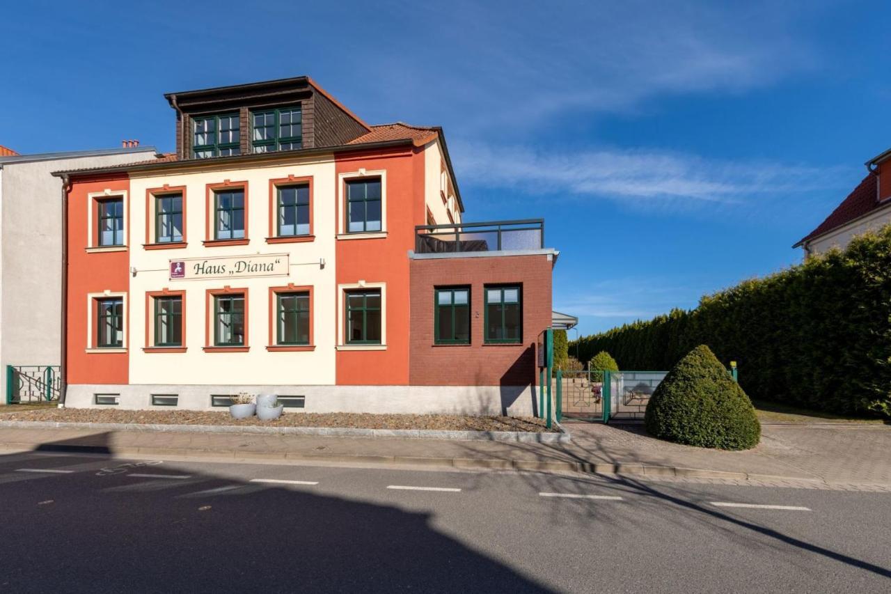Haus Diana - Perlhuhn Apartment Waren  Luaran gambar